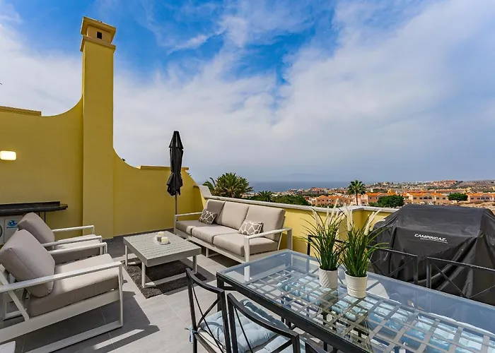 Апартаменти Ramada Адехе